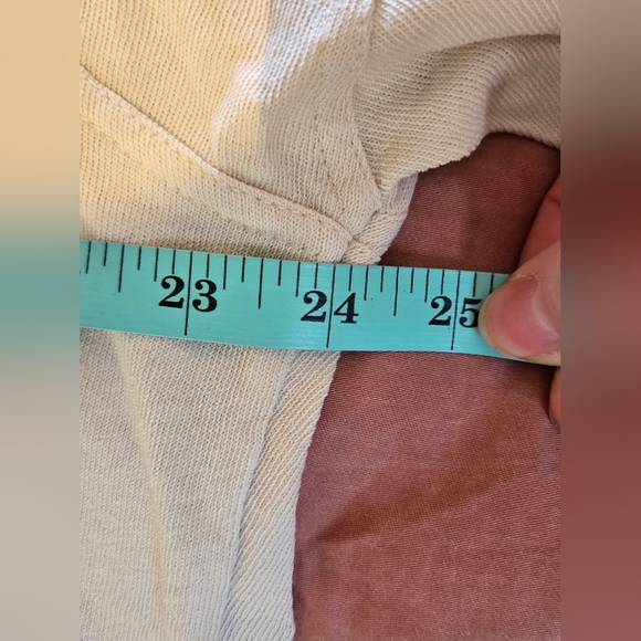 BDG | Cream Button-Detail Crop Top, Size S - Picture 4 of 7